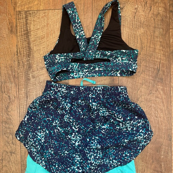 Old Navy Activewear Set - Picture 2 of 3